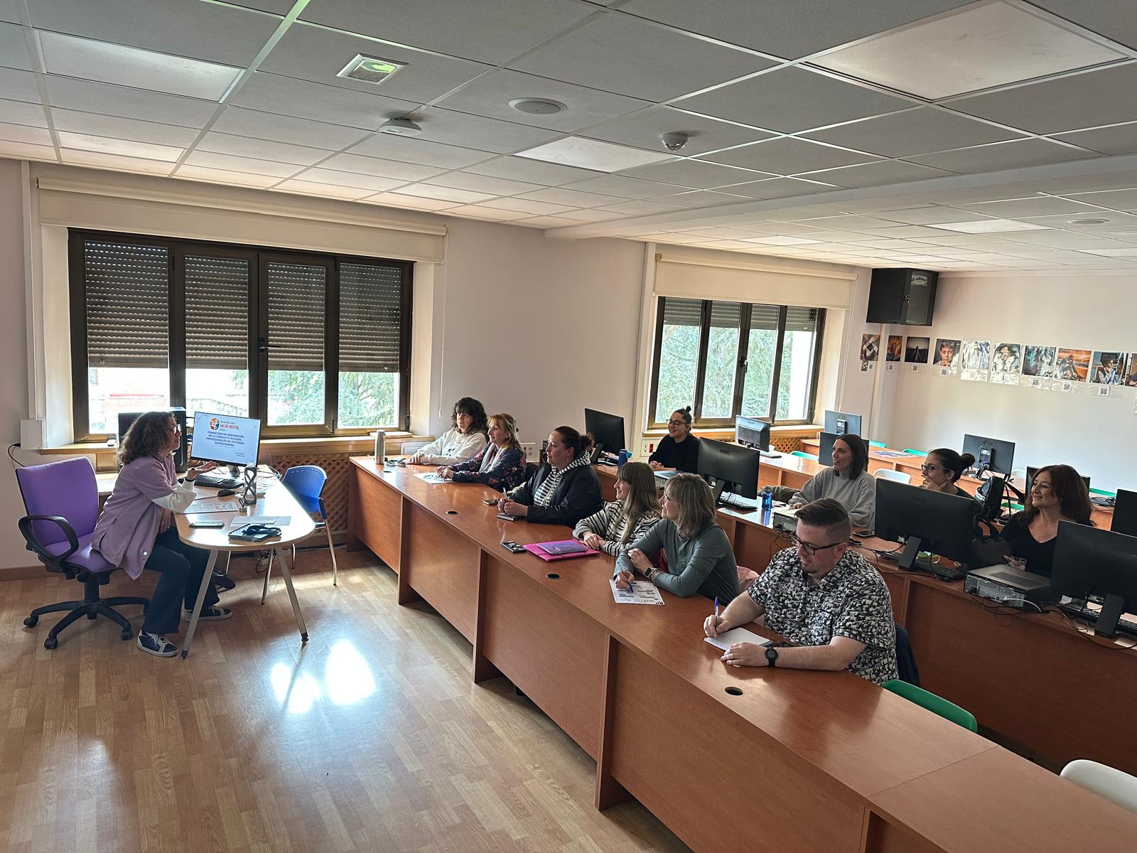 FORMACIÓN INTERNA PREVENCIÓN DE LA CONDUCTA SUICIDA VIVIENDAS SUPERVISADAS 2025 